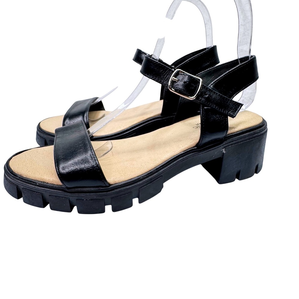 Republic Footwear Platform Sandals Womens 38 Black Lug Sole Ankle Strap Goth